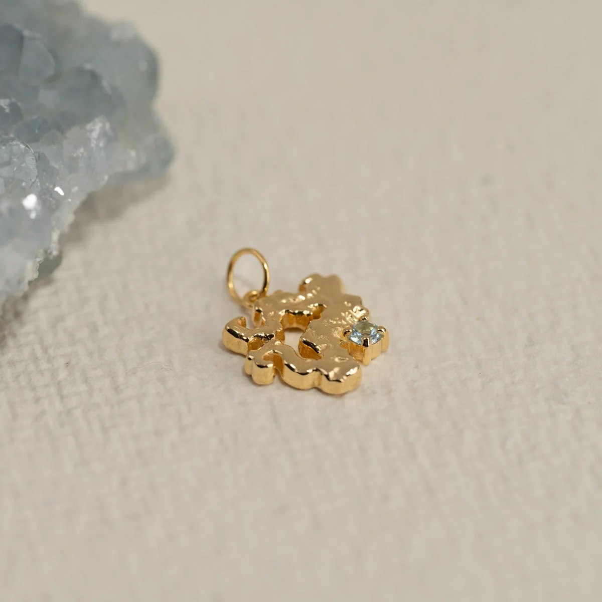 AURELIA PENDANT