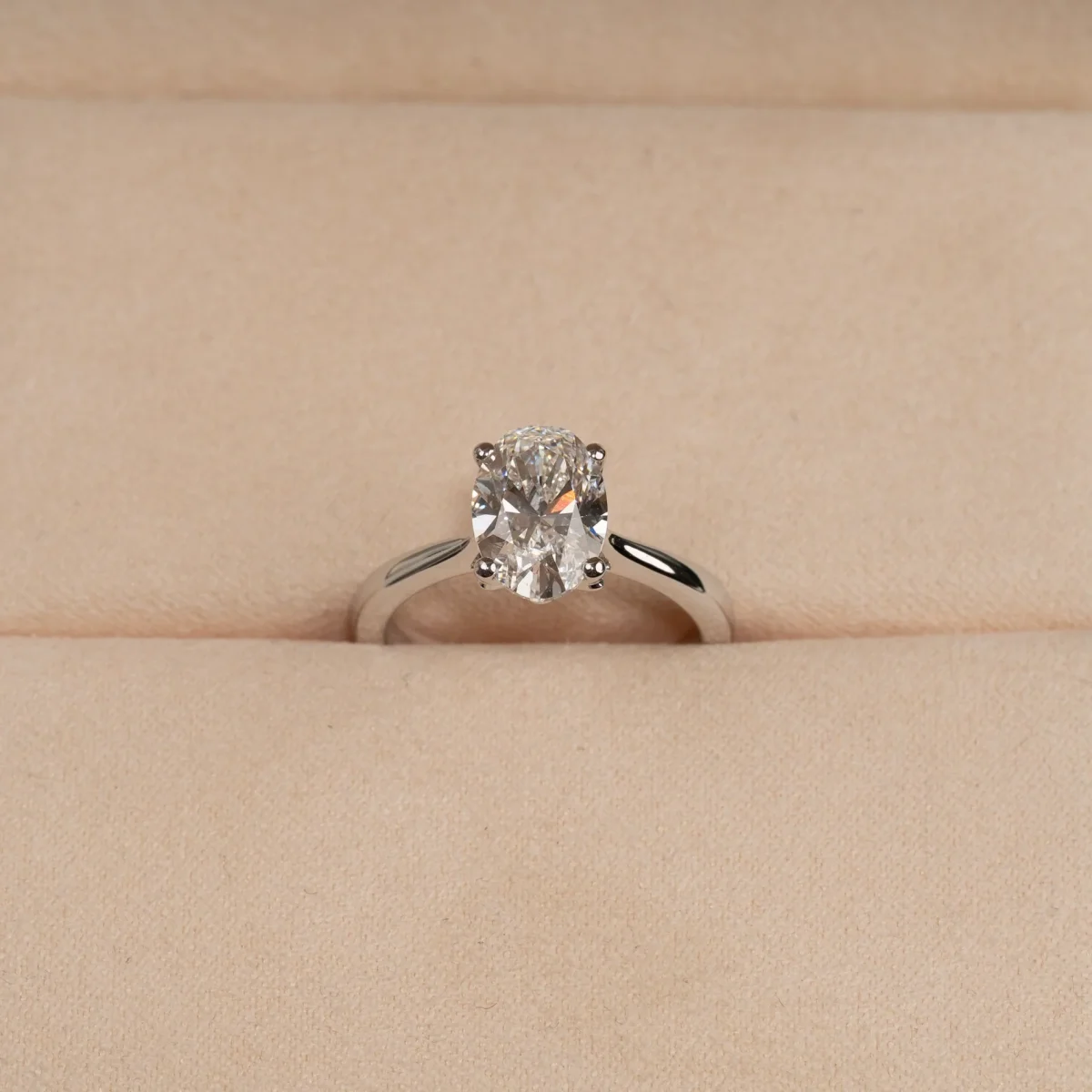 SOLITAIRE TULIP-SET OVAL-CUT LAB-DIAMOND RING - 2.0ct - WG - Bild 5